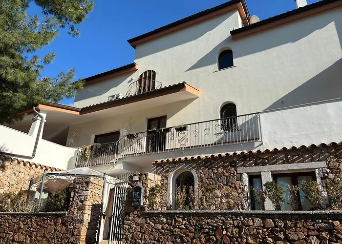 Grandma Lella Carbonia