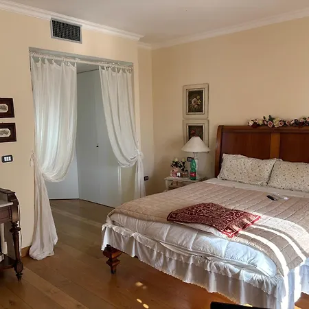 Grandma Lella Guest house *